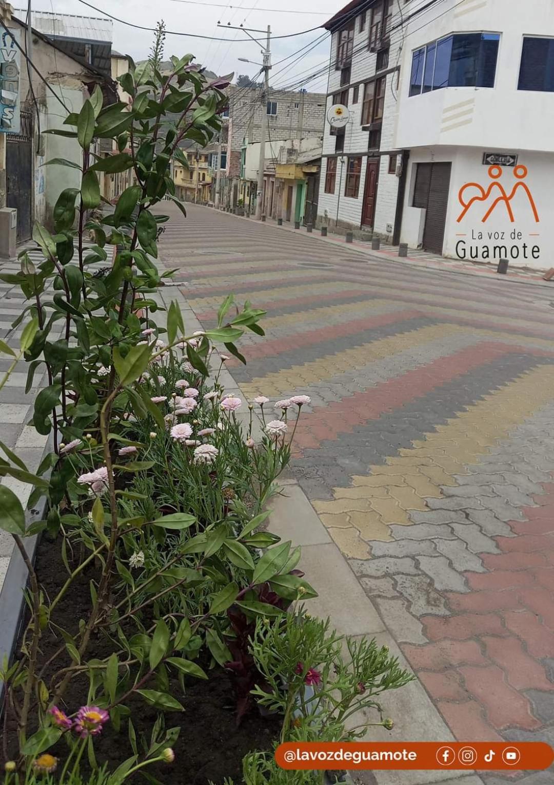 Chuza Longa Home Guamote Exterior foto